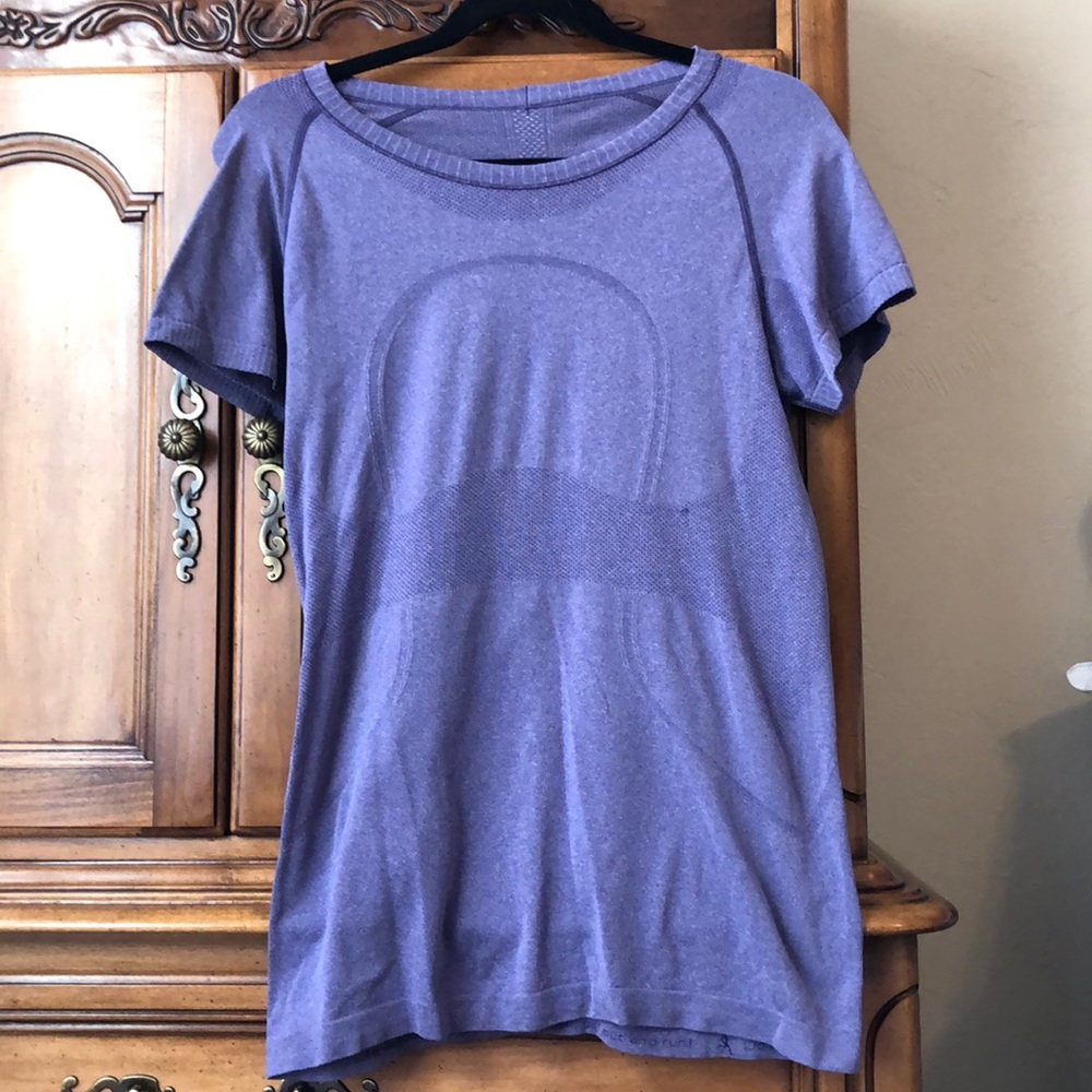 Lululemon swiftly tech top